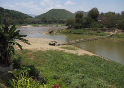 La rivière Nam Kahn se jette dans le Mékong