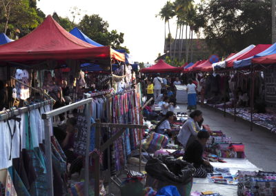 marché de nuit à Luang Prabang