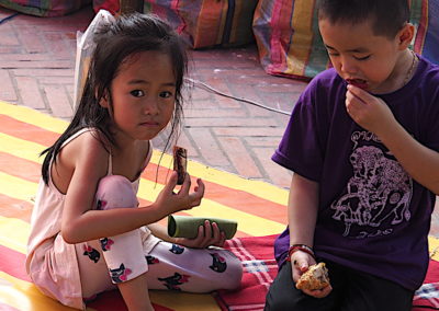 des enfants à Luang Prabang
